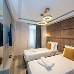 Hotel Massimo 3*