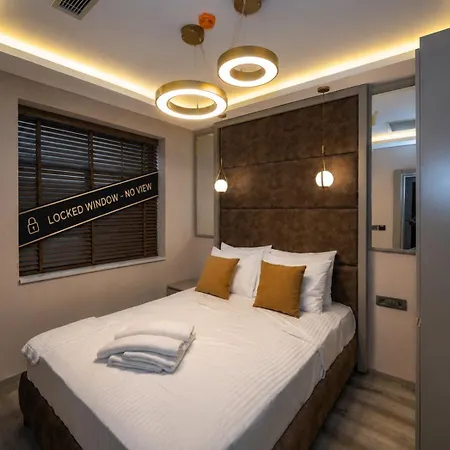 Massimo 3*
